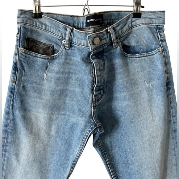 The Kooples Men’s- Light Blue Straight Leg Jeans. Size 32. Slim - Picture 2 of 6
